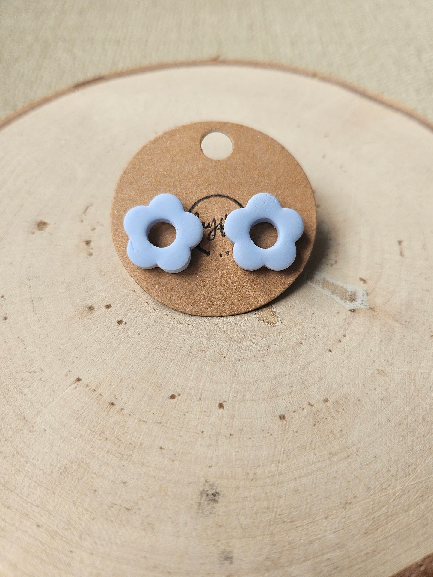 Blue Retro Flower Stud Earrings