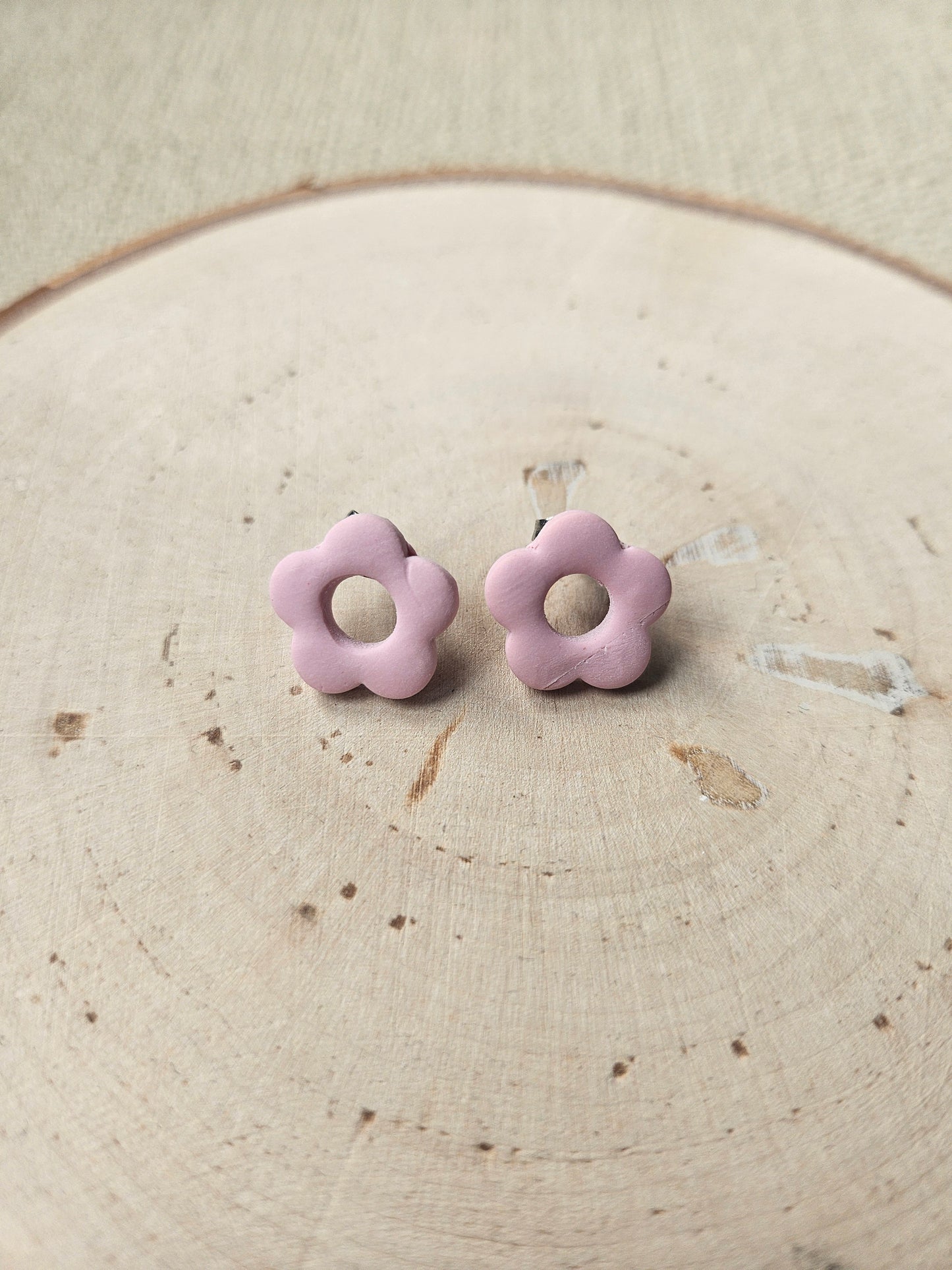 Pink Retro Flower Stud Earrings