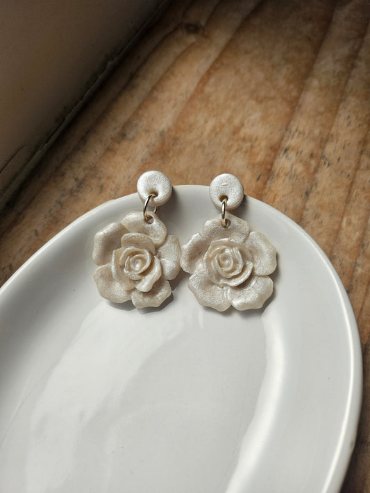 White Blooming Flower Dangle Earrings